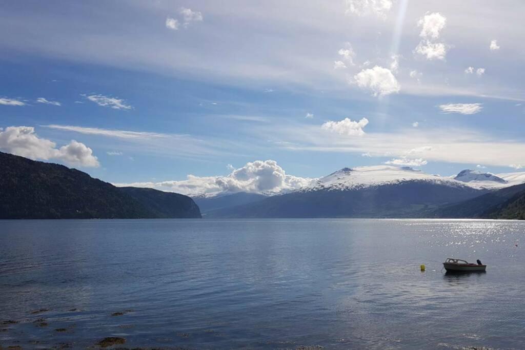 Nordfjordcabins Utvik Exteriör bild